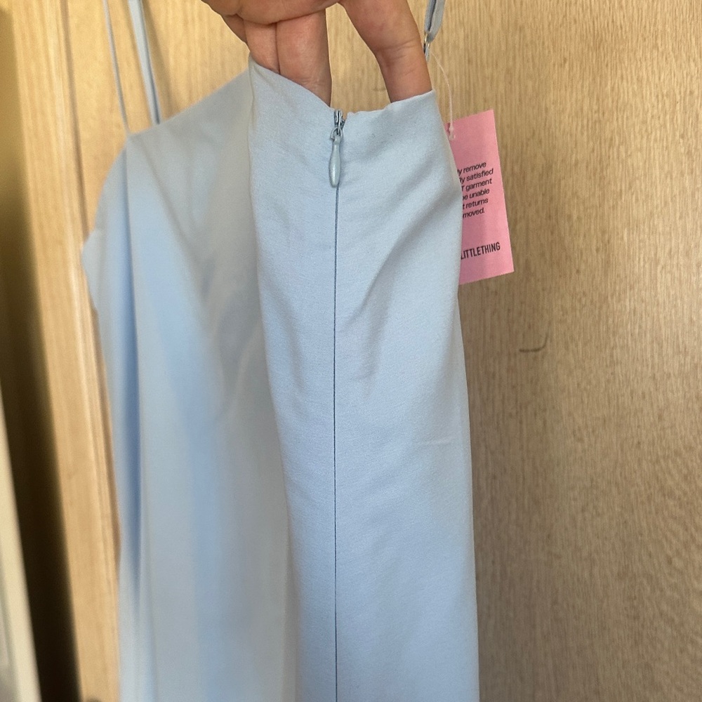 NWT Pretty Little Thing Tall Light Blue Strappy Floaty Maxi Dress - Picture 6 of 11